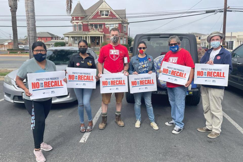 Union members in Monterey Bay area canvas for NO on the recall